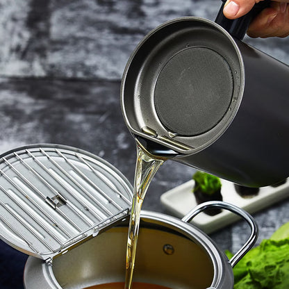 Bacon Grease Container with Fine Mesh Strainer